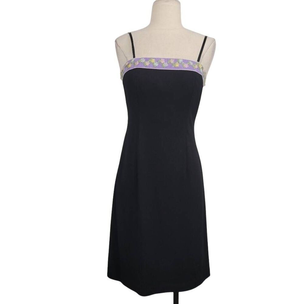 Vtg Papell Boutique Evening Black Sheath Dress Sz 6P 3D Dainty‎ Floral Neckline